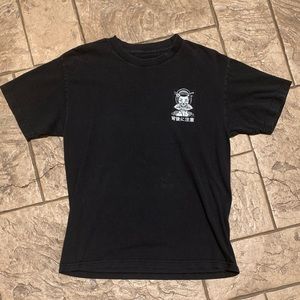 RSQ Collective 背後に注意 “Behind the Scenes” tee designed in LA (FREE SHIPPING)